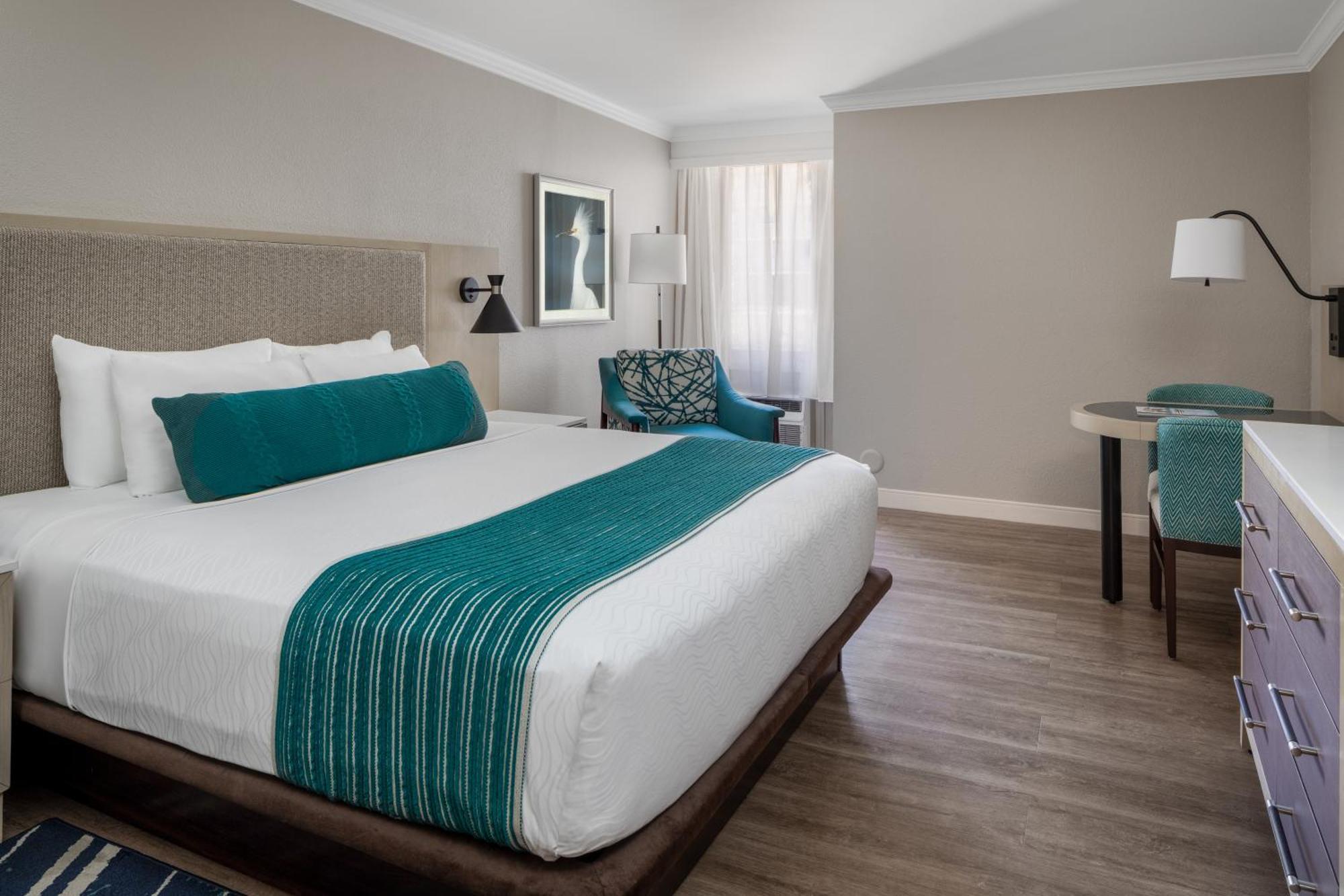 Hotel Delray Sands 4*